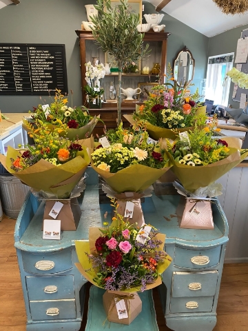 Petals Delivery from £49.95  Bouquet of the Day