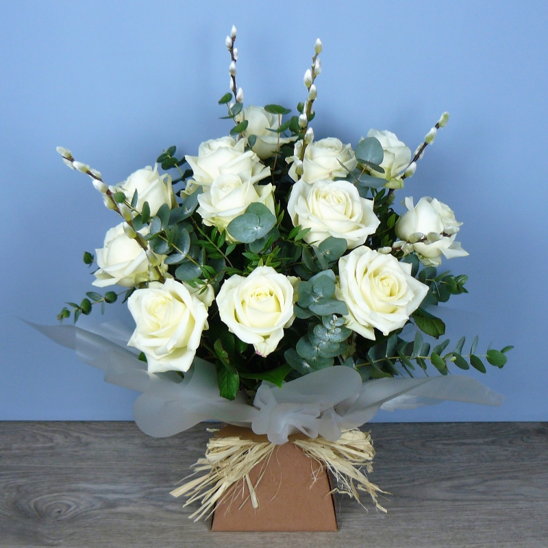 Willow & White Dozen